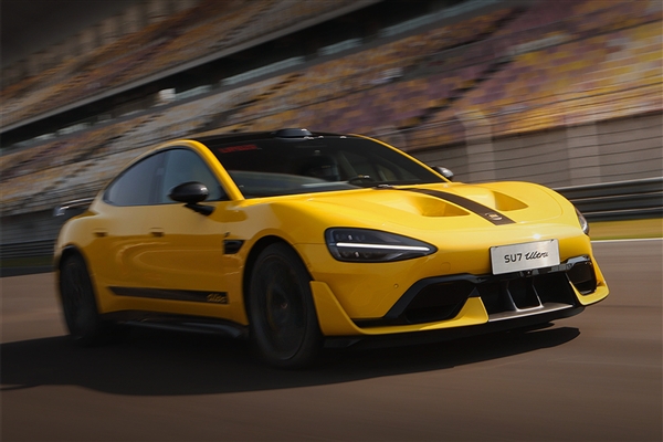 20年燃油忠粉被小米SU7 Ultra征服：惊喜远超预期