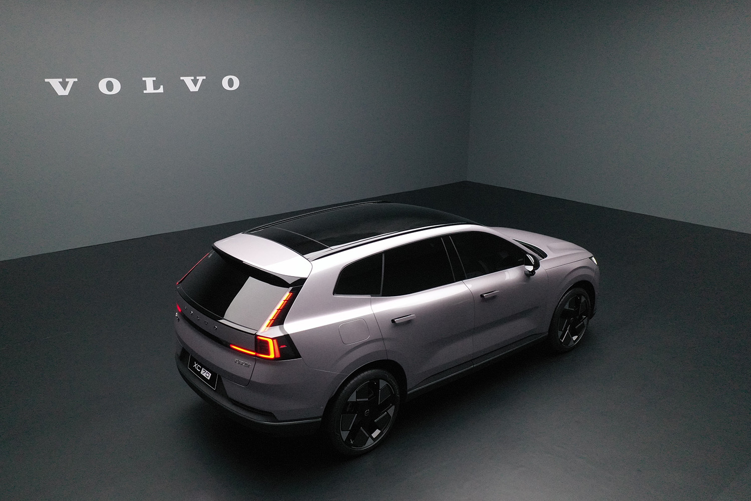 沃尔沃全新XC70：以极致安全信念打造豪华插混
