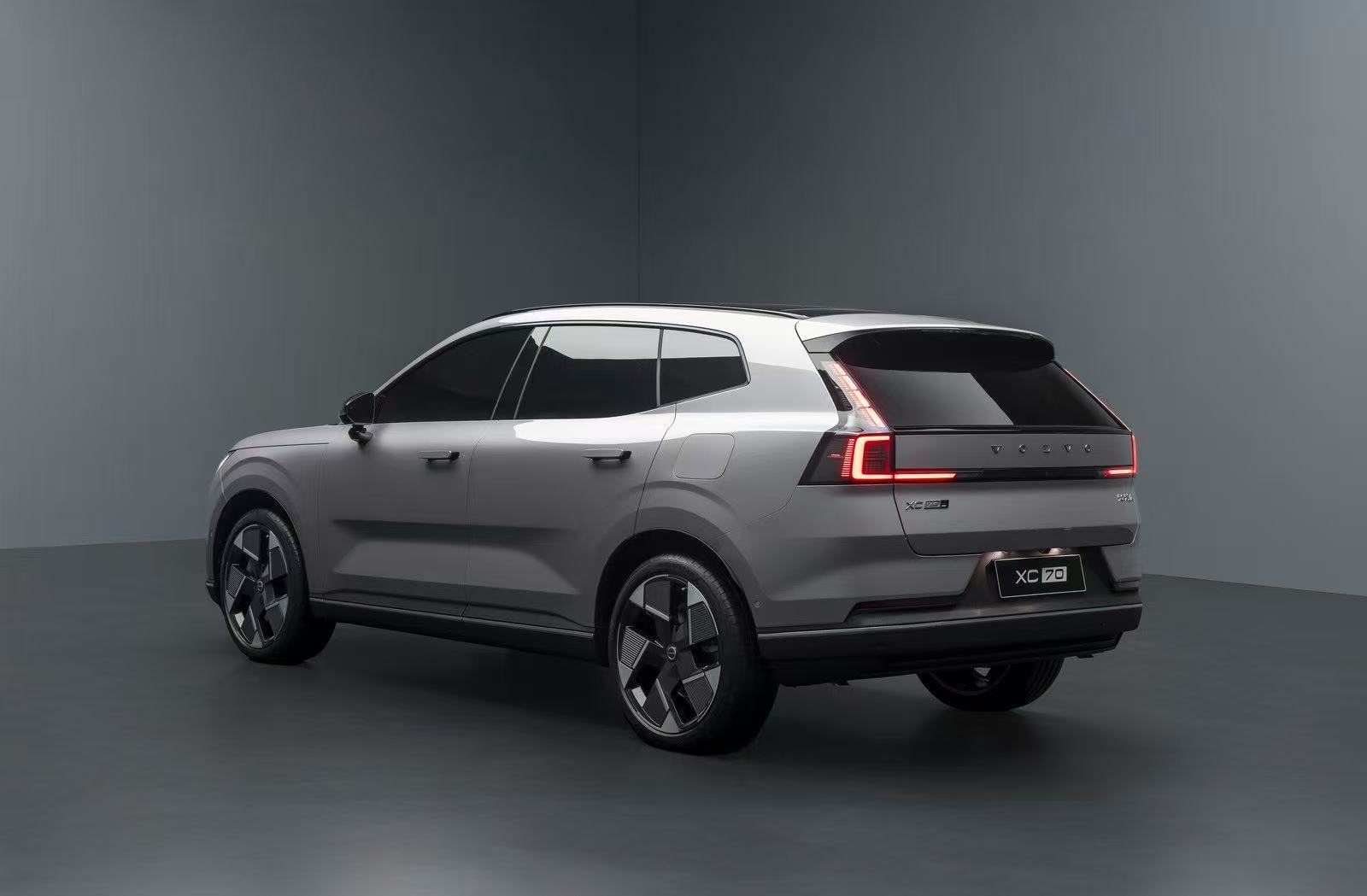沃尔沃全新XC70：以极致安全信念打造豪华插混
