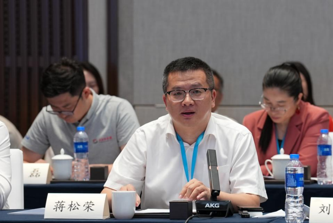 华福证券副总裁蒋松荣