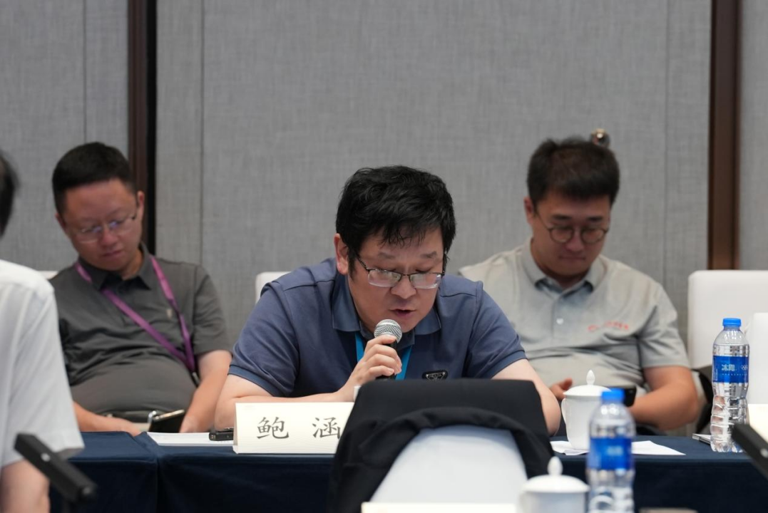 上海慧界产业研究院院长鲍涵