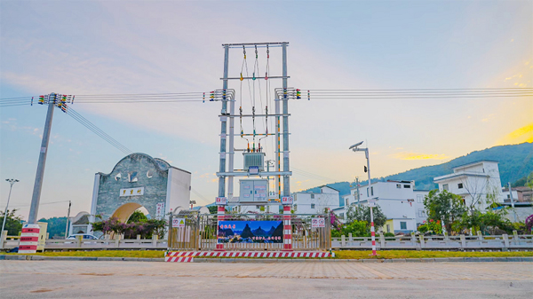 黄姚古镇景区罗望V3.0智能公变台区。昭平供电公司供图