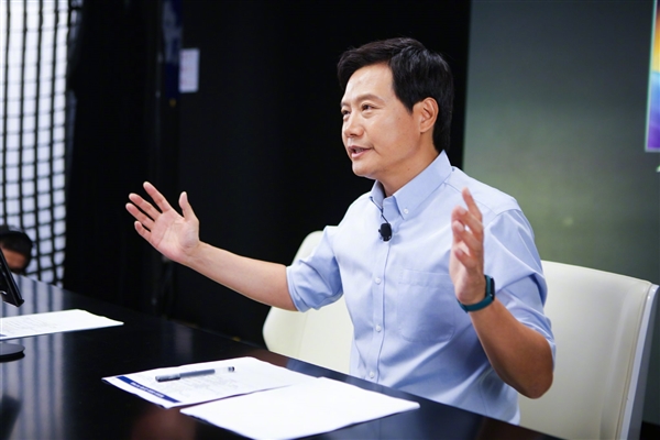 《财富》杂志评雷军：苹果没做到的造电动汽车雷军做到了
