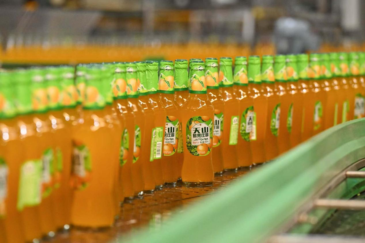 重庆啤酒瓶装果味型碳酸饮料实现量产 重庆啤酒瓶装果味型碳酸饮料实现量产