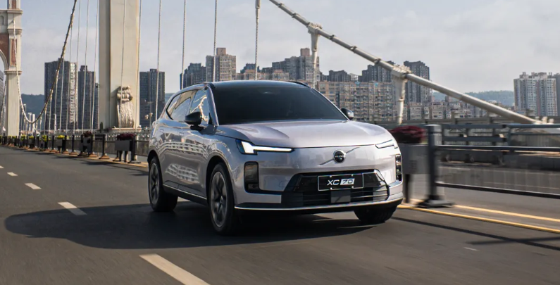 2025成都车展新能源车型前瞻：小米SU7 Ultra纽北限量版、尚界H5、方程豹钛7齐聚