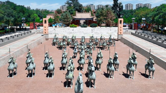 202509041602141077210208 -2