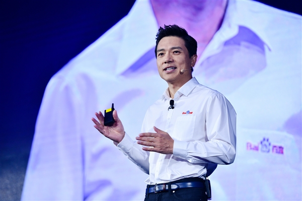 李彦宏给员工发100万美元大奖：改造后的百度代表着搜索引擎的未来