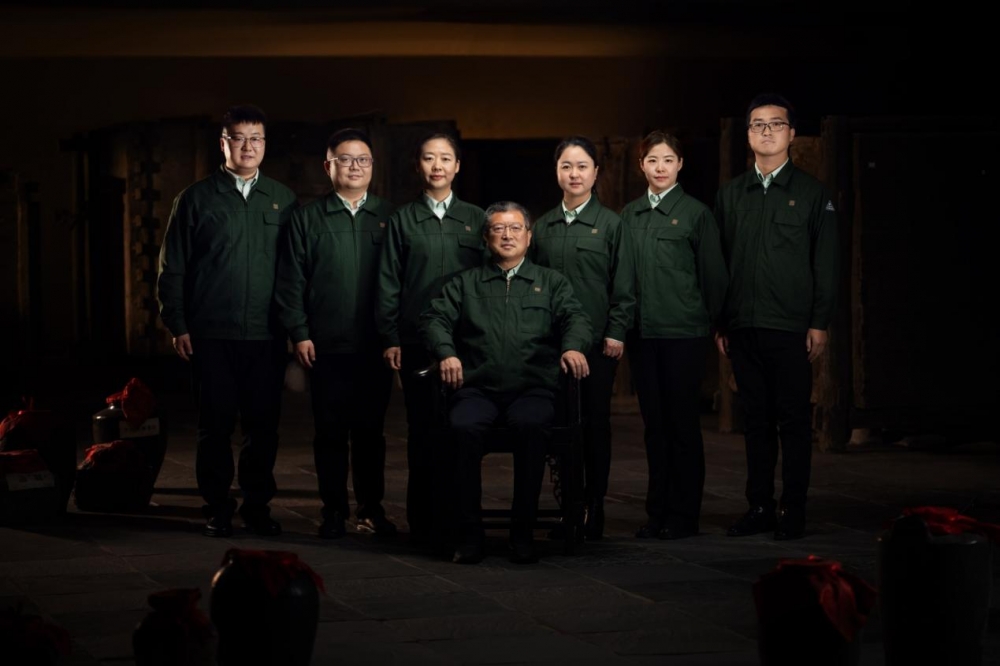 生态秘境,匠心雕琢:金徽酒的醇香之道