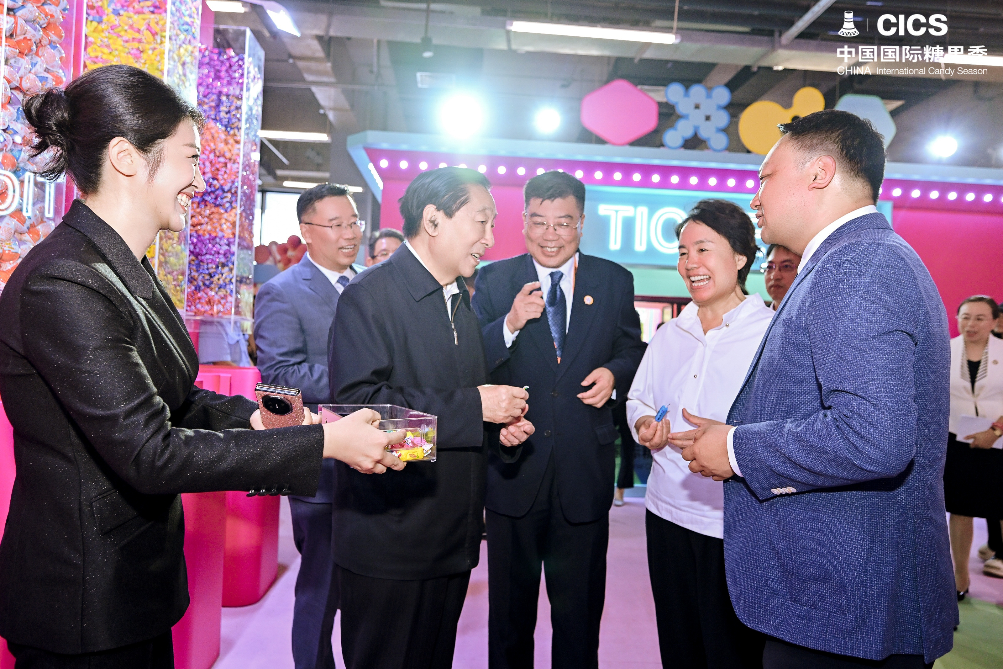 公募大咖展望明年行情最可能赚盈利稳定的钱