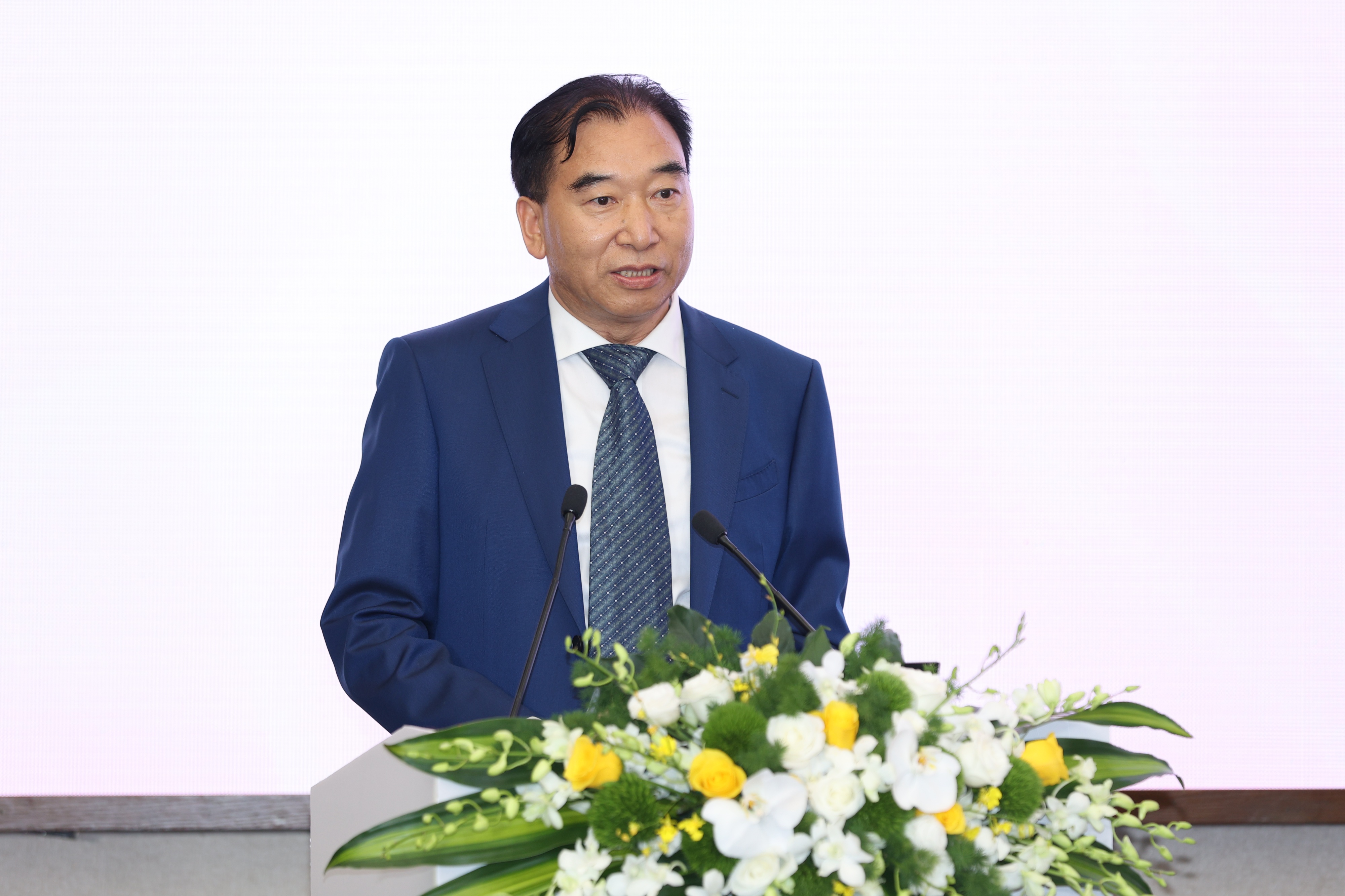 公募大咖展望明年行情最可能赚盈利稳定的钱