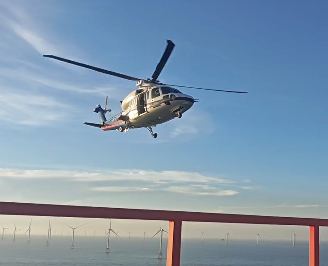 应对台风“桦加沙”明阳出动直升机运维