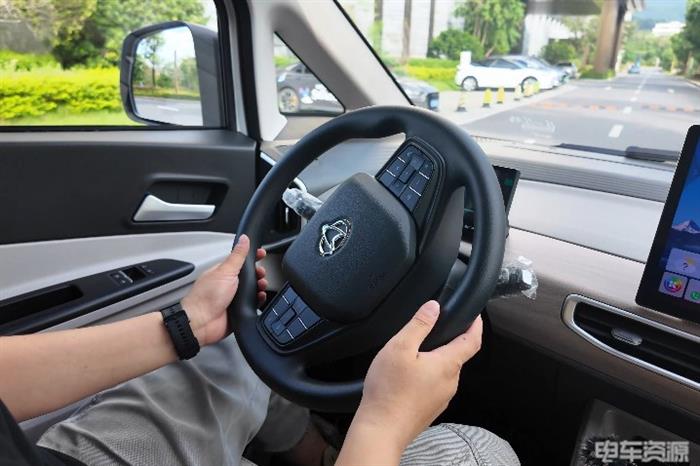 7方价格8方配置场地试驾全新长安跨越星光