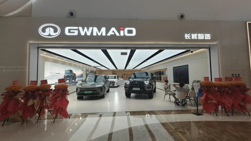 魏牌卖爆独占渠道，坦克撤店又跌量！冯复之治下长城智选“天平失衡”