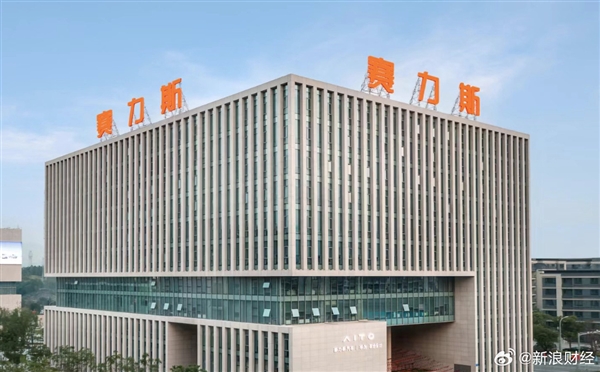 ������С����Ϯ������˹����������У�ÿ�����131.50��Ԫ