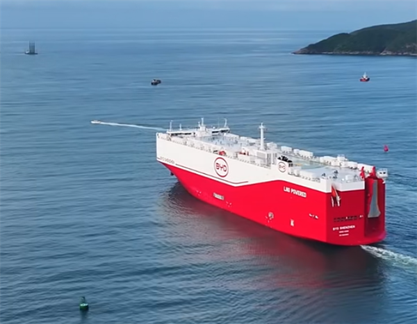 比亚迪前三季度财报出炉:销售326万辆新车净赚233亿元