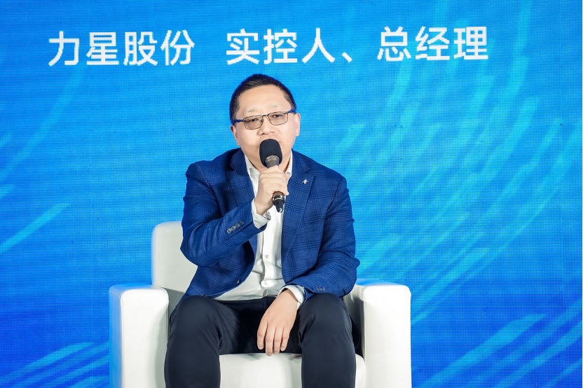  ���ǹɷ� ʵ���ˡ��ܾ���ʩ��