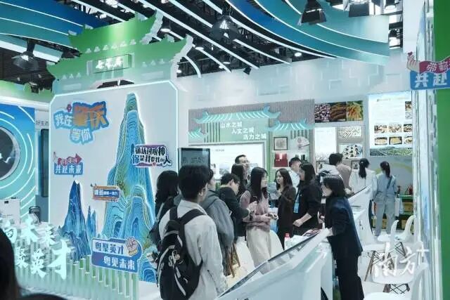 2025�꣬�绪�߿��Ⱥ�μӡ�����Ӣ�Ż����������ڡ����ݡ����������ϡ����֡�����վ��ר�����