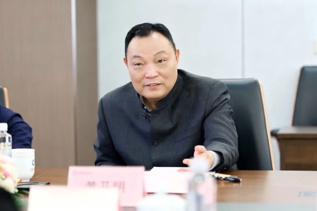 ���������йȳ���ί����ǡ��س�����Ϫ���Ӹ��人��Դ���ſ��콻��