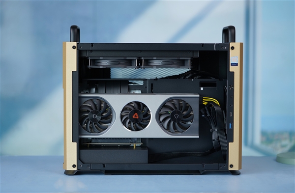Ħ���߳��Կ������ذ����£��ȶ���������CPU/���塢��Ϸ�����������150��