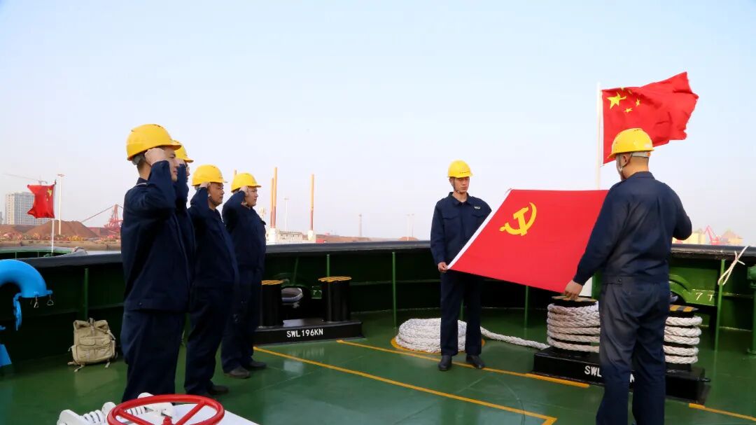 ������Ա�ڼװ�����.JPG