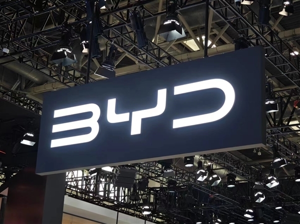 ������Ͷ�ʳ��δ�׬4.6�������飡���ǵ����Ʒɣ�Ͷ���ǹ�˾��Ϊ�����ڸ������