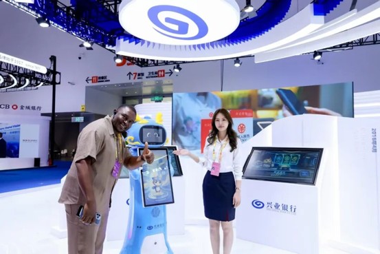 ֯�ܿ羳����һ������������ҵ����������·��������ҵ��������ڶ�ʮ����ͶǢ��